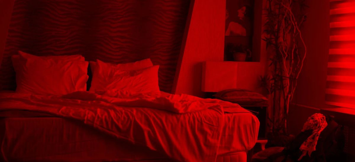 Just Like Me, My Friend Is Now a Victim of Stealthing - I Talked to Psychologists to Find Ways to Help Her Cope