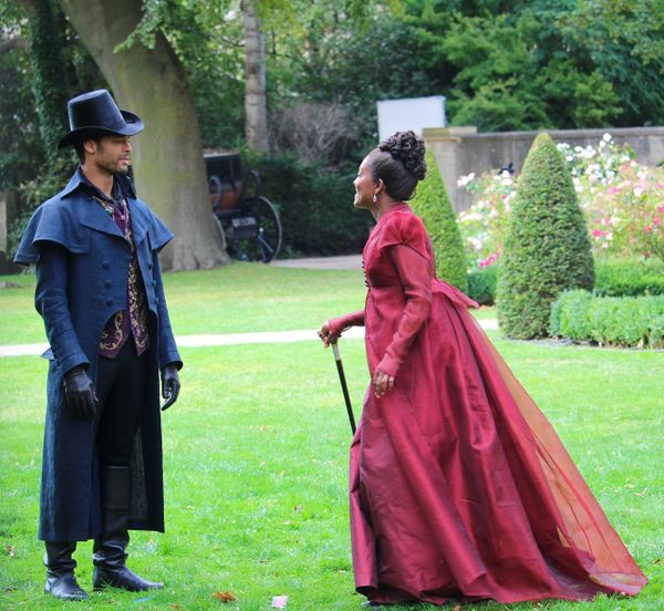 Why Does the Internet Want to Bash Bridgerton So Bad?