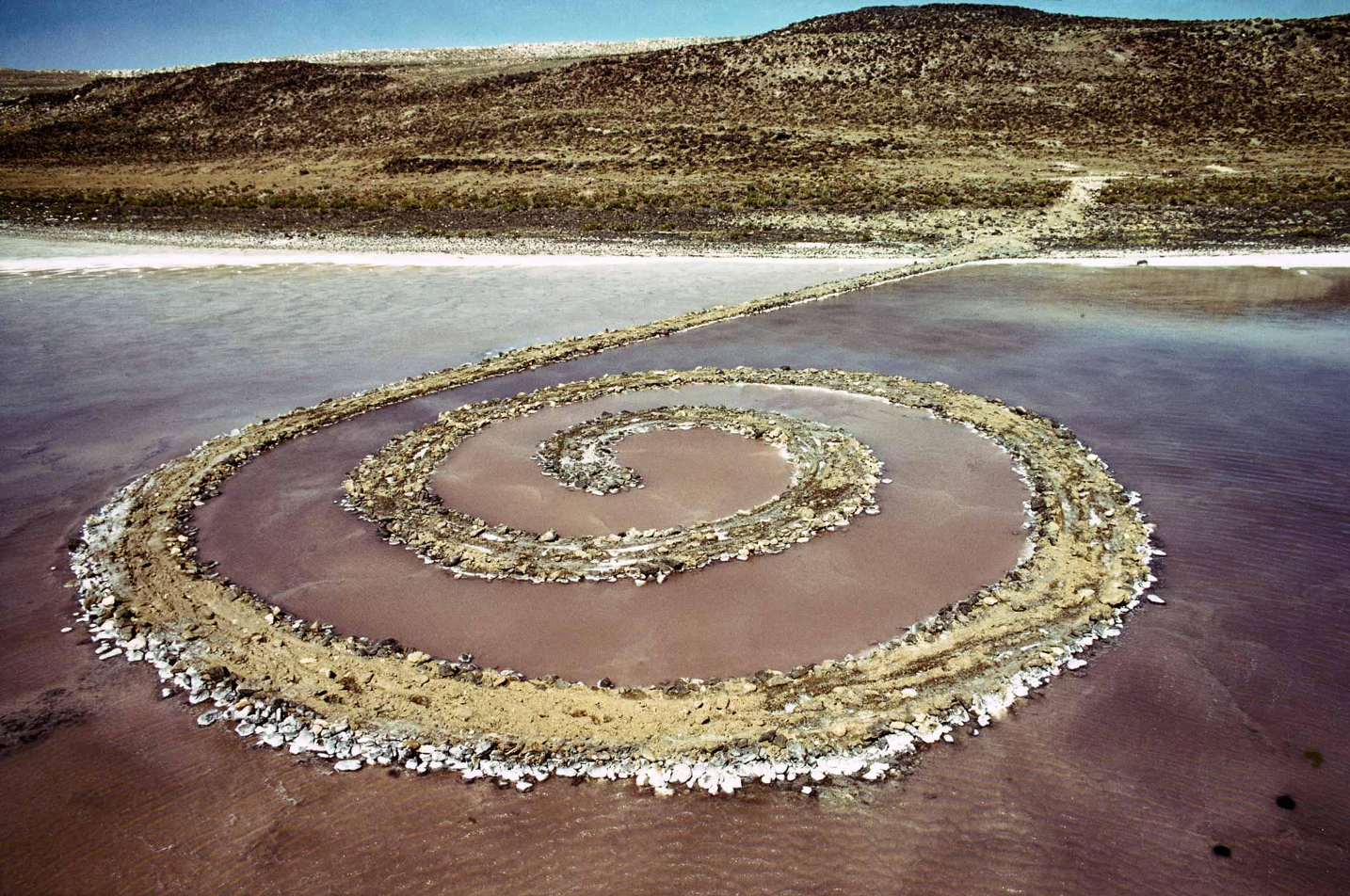 Lisa Le Feuvre on Failure, Desire, and Rumour: the eternal lives of outdoor sculpture