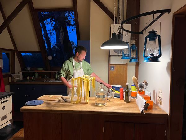 Rollercoaster pasta making