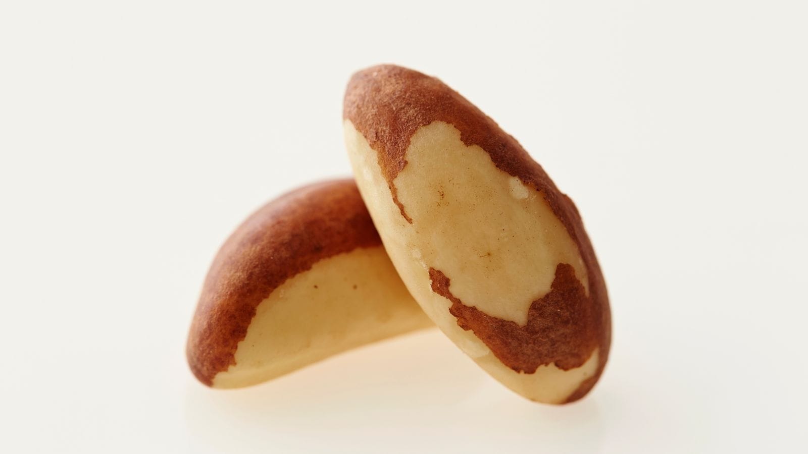 Twee paranoten per dag helpen je klier om T4 om te zetten naar het actieve T3