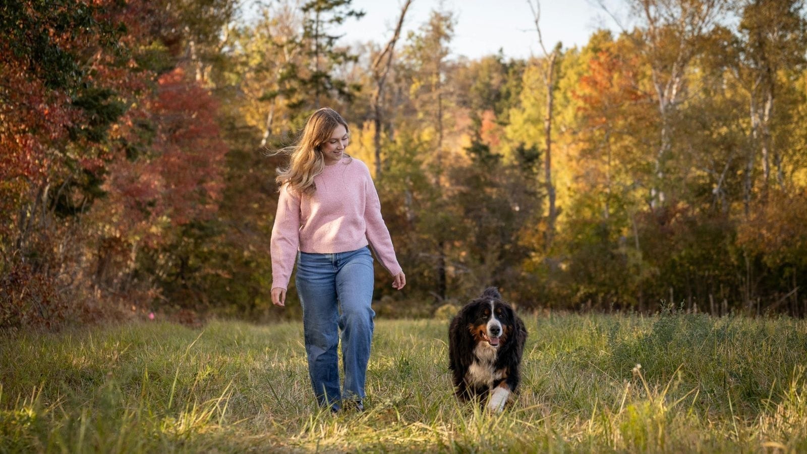 Bewegen met een vriend of hond verhoogt de kans dat je het volhoudt