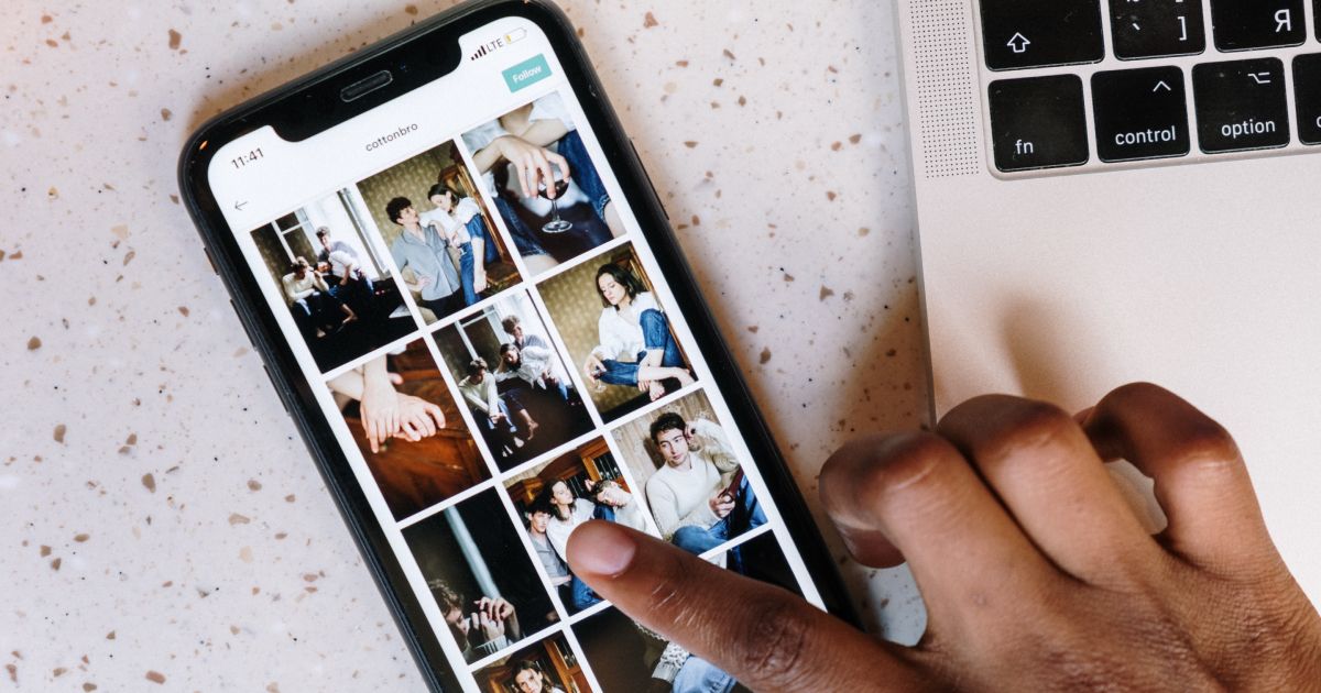 Cosmico - Social CRM for Building Strong Customer Connections