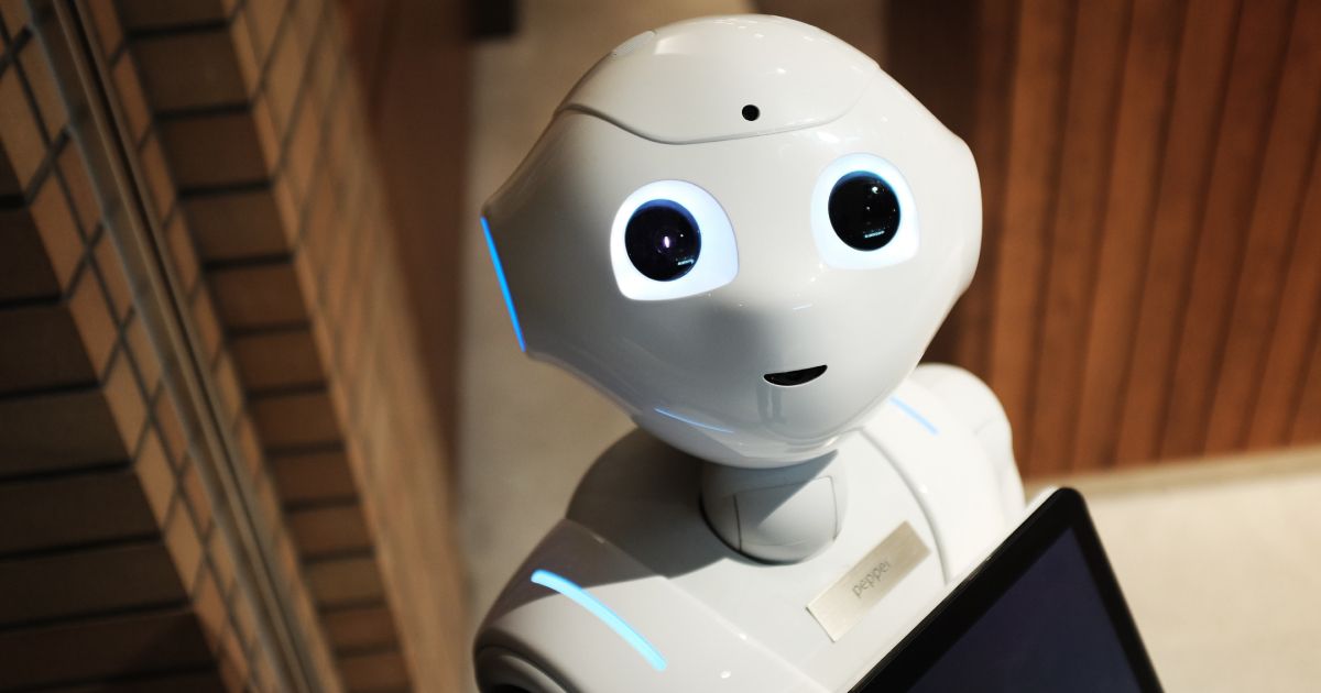 Cosmico - Robo-Advisors and Digital Wealth Management