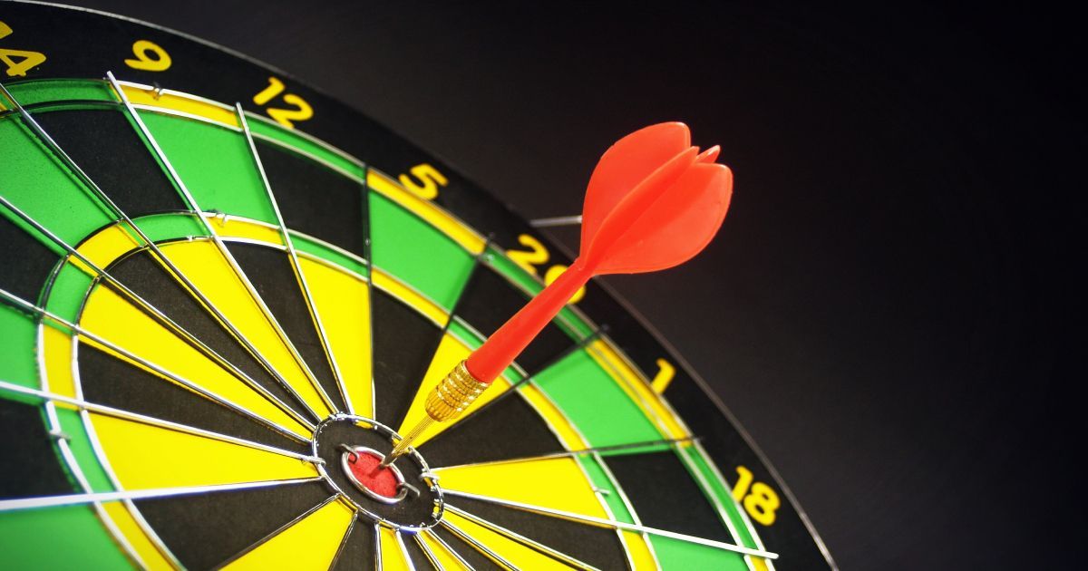 Cosmico - Building SaaS Company Identifying a Niche