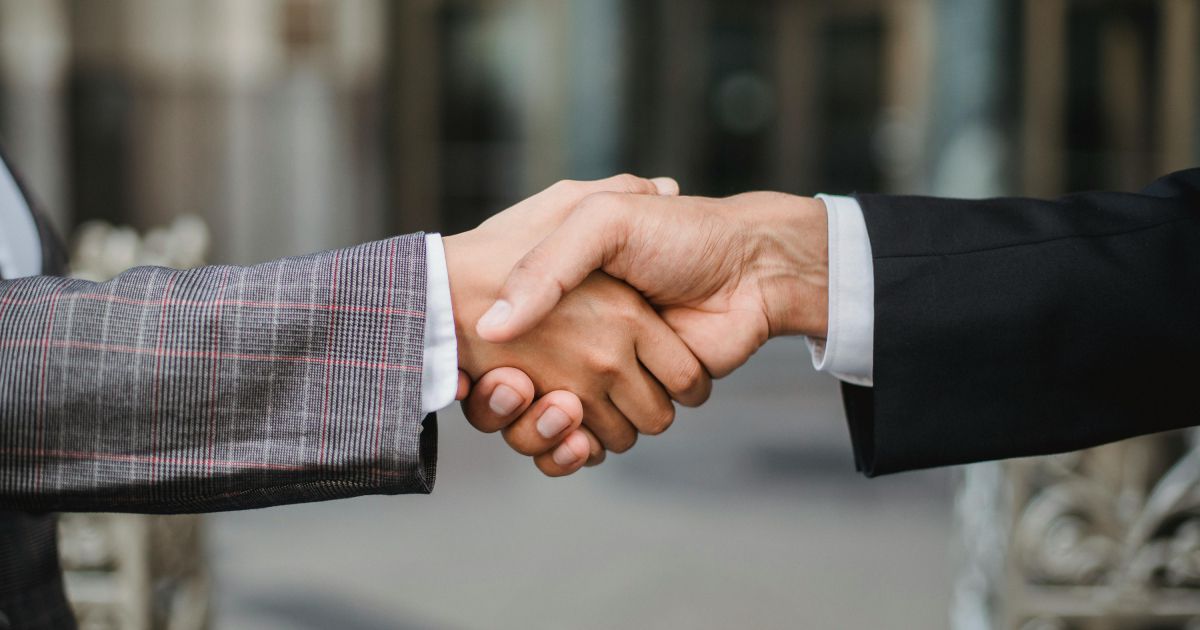 Cosmico - Blogging - Building and Strengthening Relationships