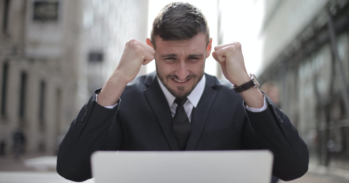 Cosmico - Business Goals Focus - Celebrate Milestones