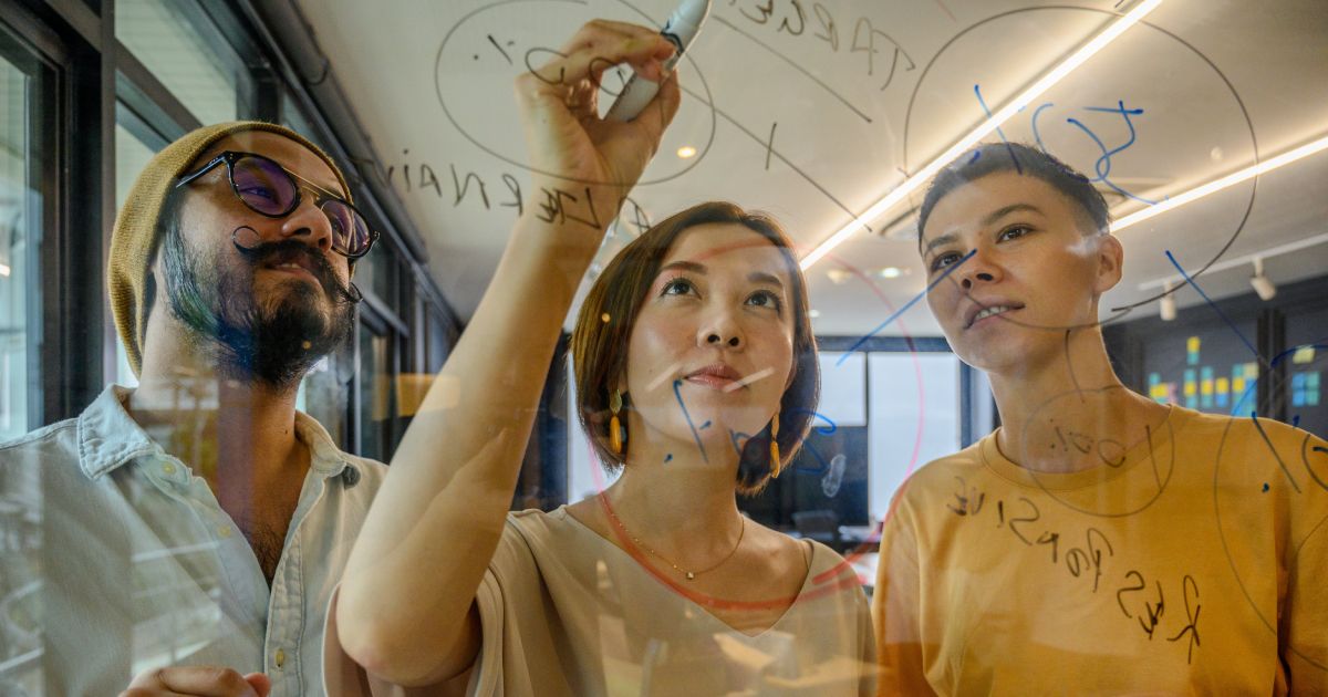 Cosmico - Build Online Community - Create and Nurture Community Guidelines