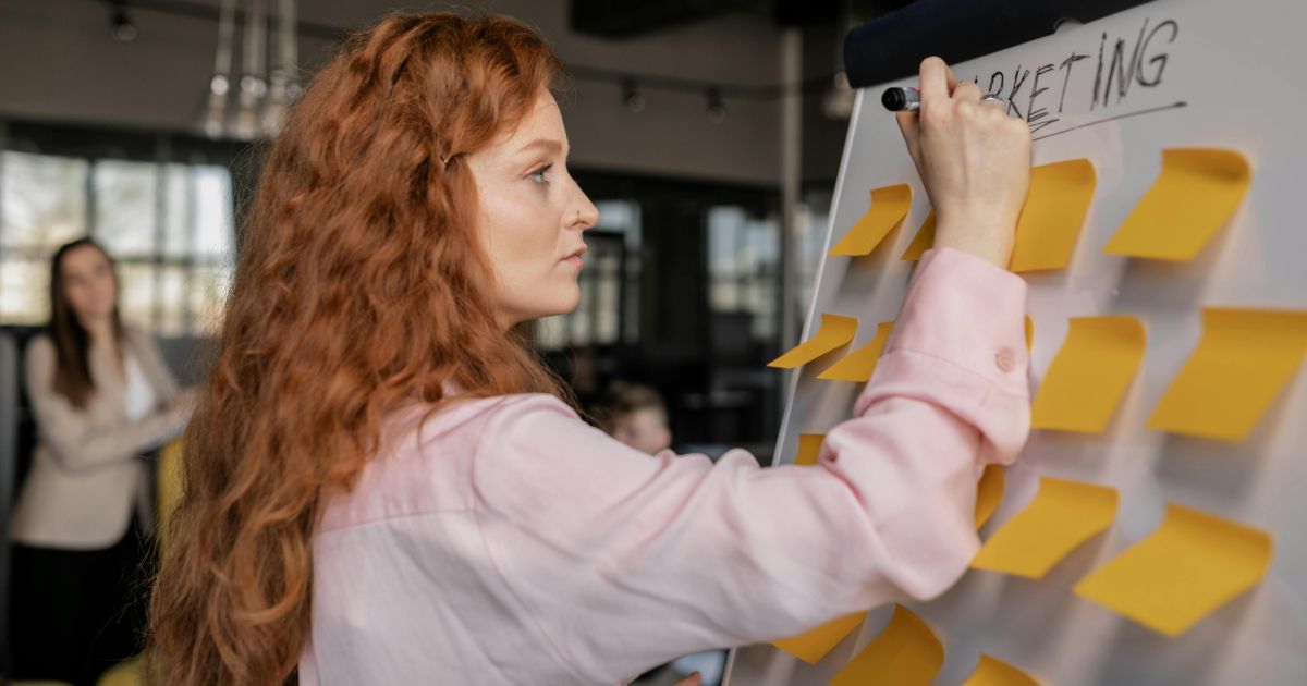 Cosmico - Direct Mail Marketing - Multichannel Synergy