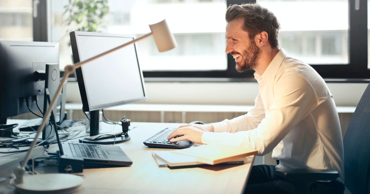 Cosmico - Cold Emailing - Personalize Your Emails