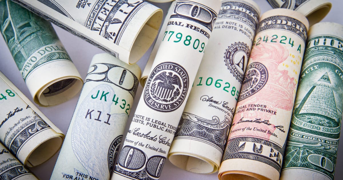 Cosmico - Profit vs Cash Flow - Profit vs. Cash Flow: Unraveling the Distinctions