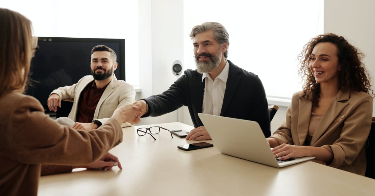 Cosmico - Buying a Business - Closing the Deal and Transitioning