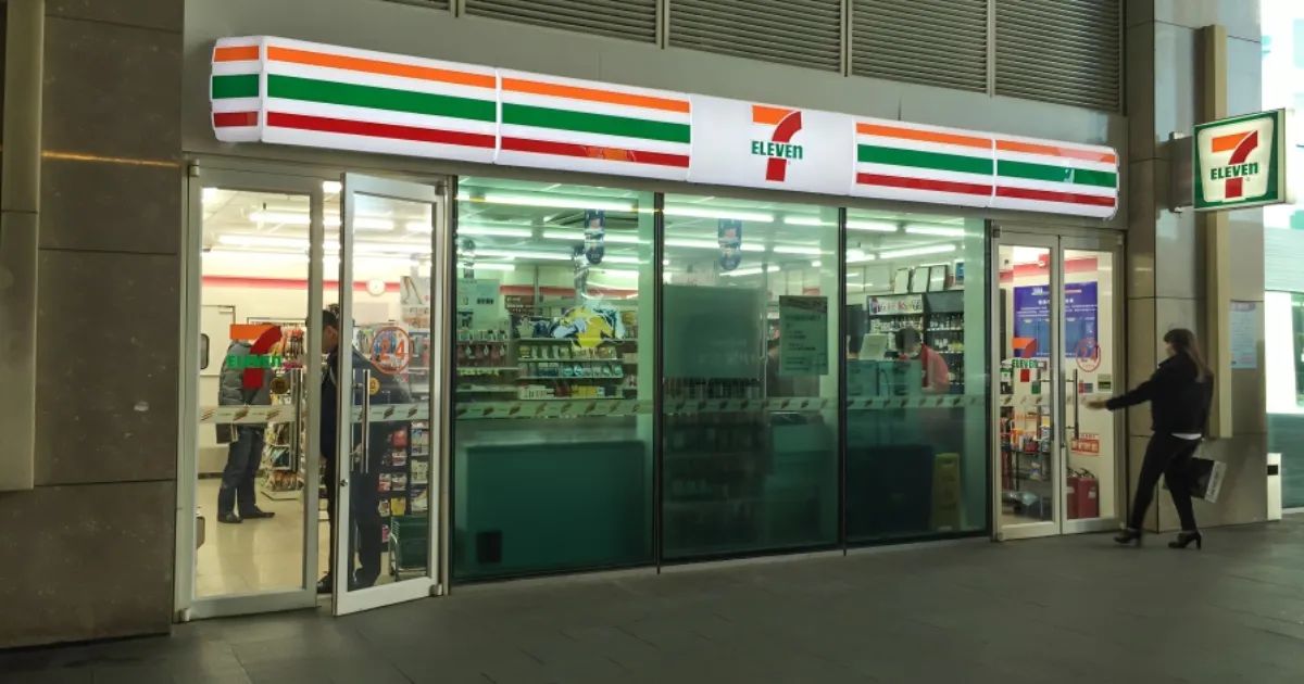 Cosmico - 7-Eleven’s Owner Eyes $58B Buyout to Japanese