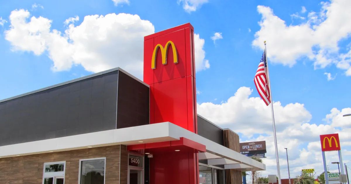 Cosmico - McDonald’s Rolls Out AI Makeover for Restaurants