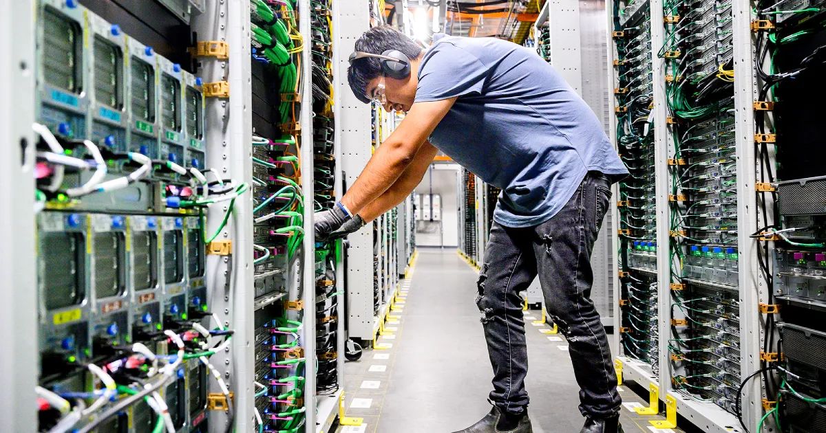 Cosmico - Amazon invests $10 billion in NC data centers for AI