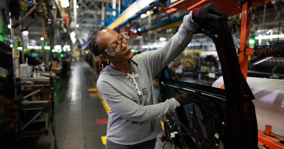 Cosmico - GM announces a $4 billion investment in U.S. plants