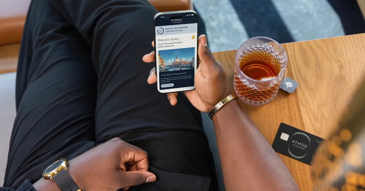 Cosmico - Alaska Airlines launches $395 premium card with lounge perks