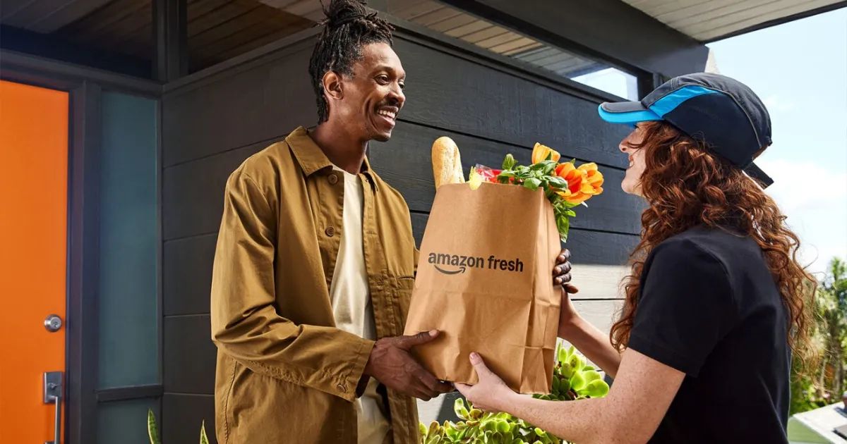 Cosmico - Amazon launches same-day fresh grocery delivery in 1,000 U.S. cities