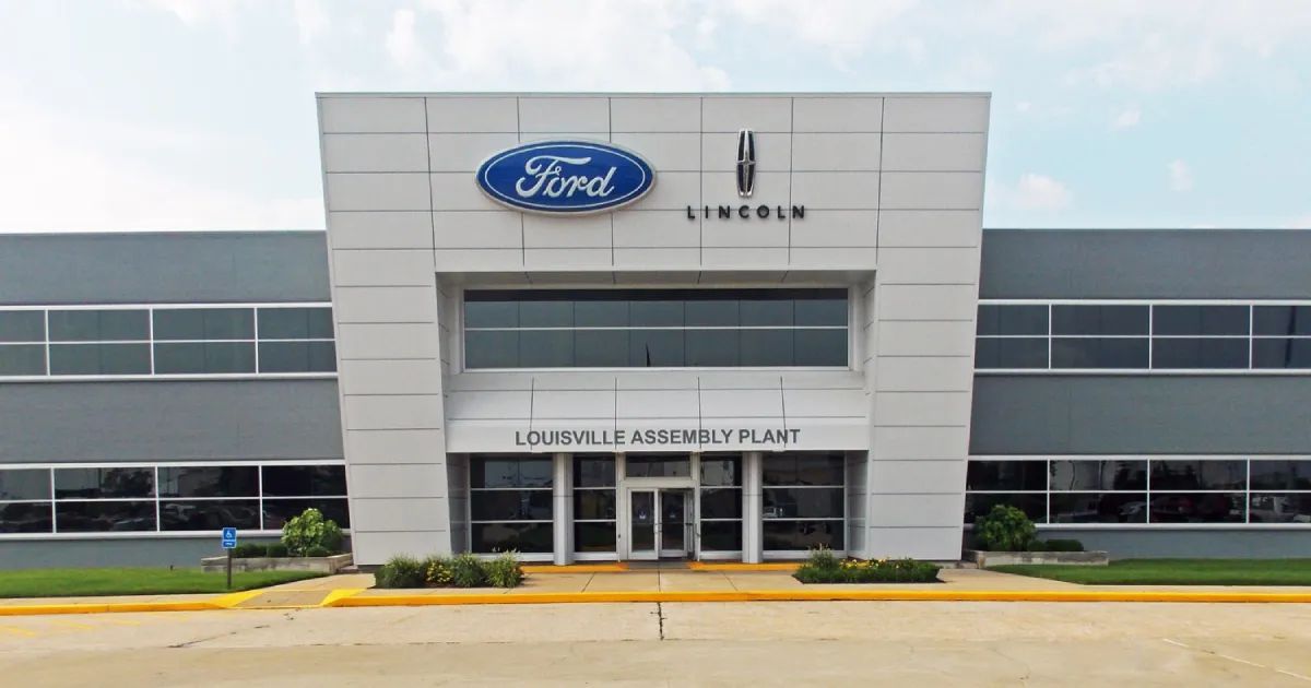 Cosmico - Ford invests $2 billion in Louisville plant for affordable EVs