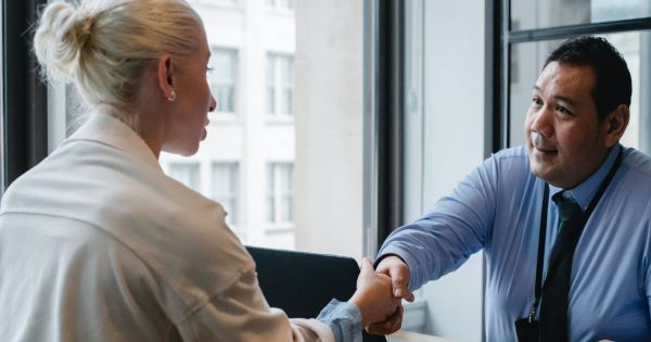 Cosmico - How To Hire Employees (2023 Complete Guide)