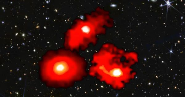 Cosmico - 'Red Monster' Galaxies Found in Early Universe