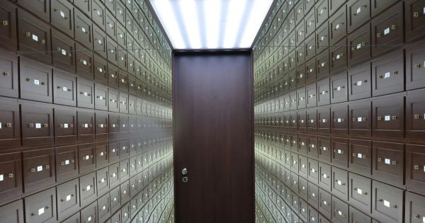 Cosmico - Safe-Deposit Boxes Are Disappearing