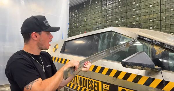 Cosmico - Tesla Recalls 46,000+ Cybertrucks Over Trim Flying Off