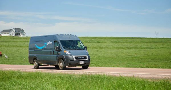 Cosmico - Amazon to invest $4 billion in small town delivery expansion