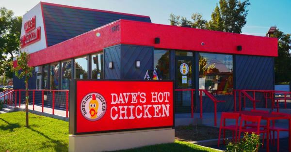 Cosmico - Roark Capital buys Dave’s Hot Chicken for $1 billion