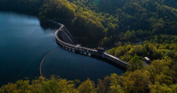 Cosmico - Google signs $3 billion deal with Brookfield for clean hydropower