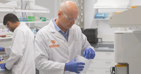 Cosmico - Varda raises $187M to make drugs in space