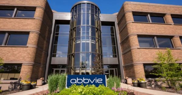 Cosmico - AbbVie to invest $195 million in U.S. drug ingredient plant