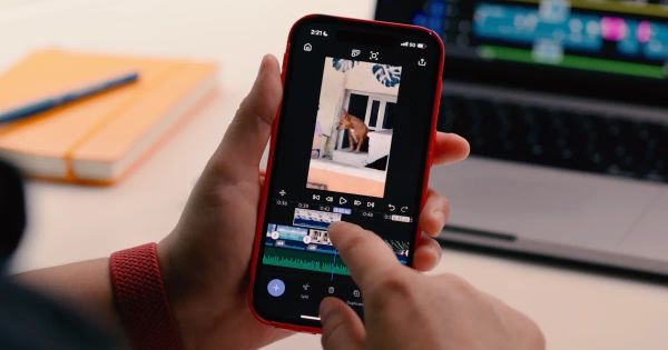 Cosmico - Adobe is launching its Premiere video editor on iPhone