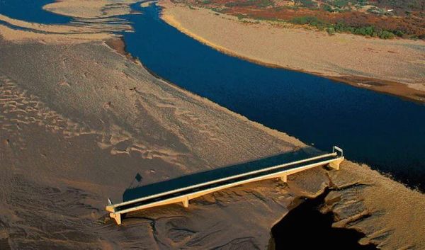 A ponte sobre o rio Choluteca.