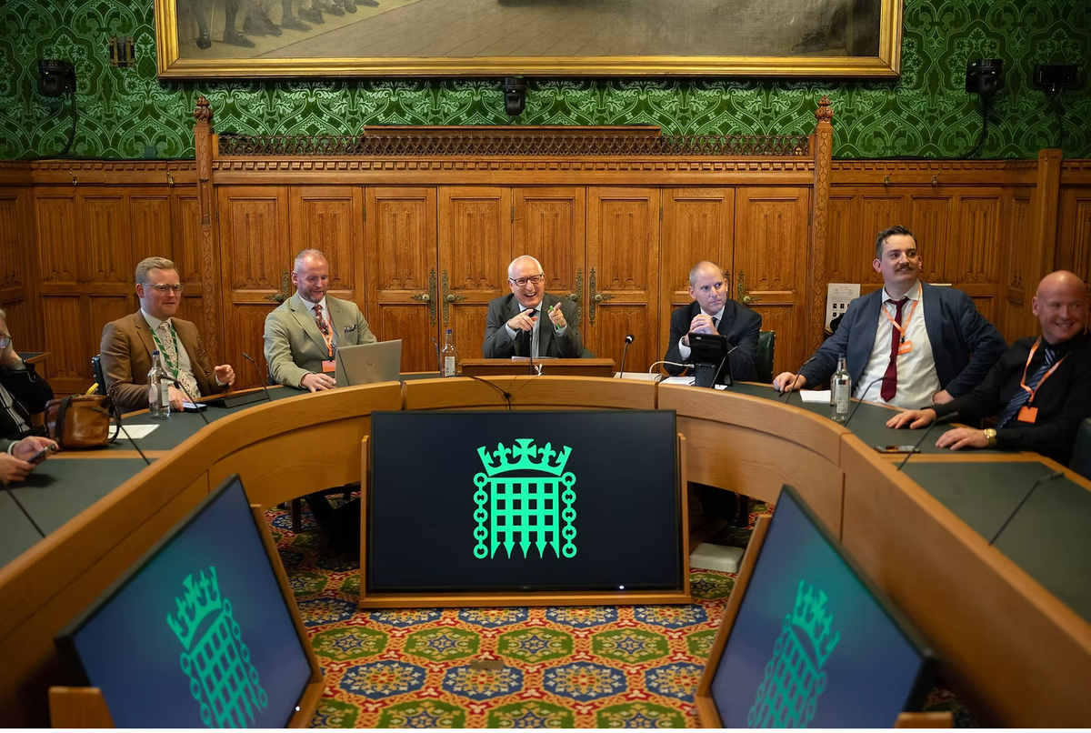 Longman Back in Parliament with Anti-Hunt Lobby Group
