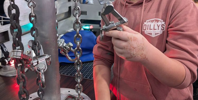 Mantus M3 Chain Hook Review — The Anchor Bridle Hook That Won't Fall Off