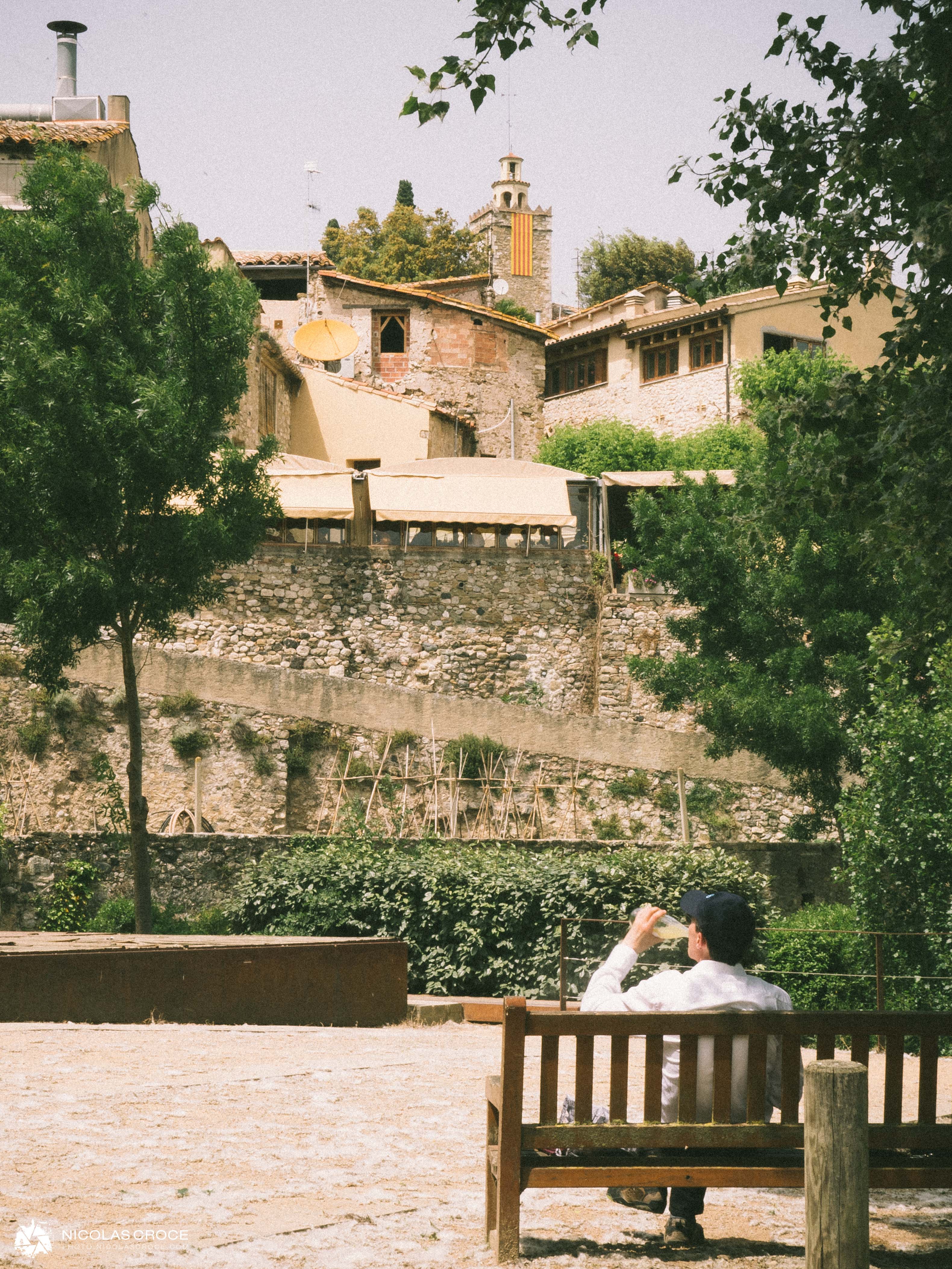 Touriste à Besalu