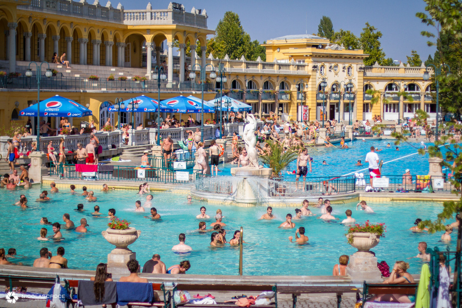 Les bains