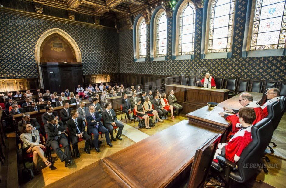 “La notion d’indépendance de la justice n’est pas vraiment admise par l’Etat.”​ Henry Robert, ancien Premier président de cour d’appel