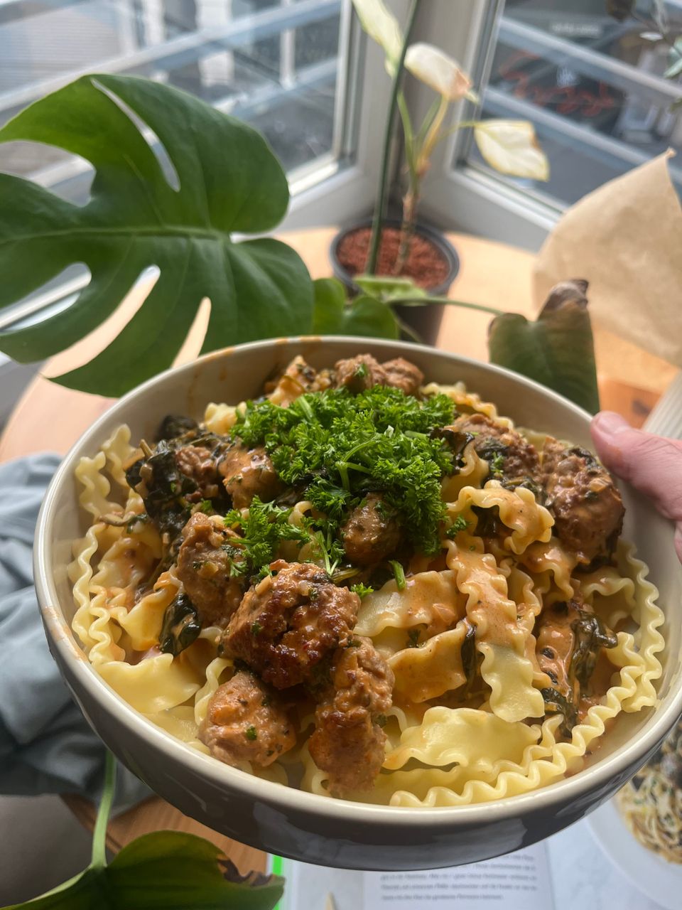 Pasta alla Salsiccia Bianca