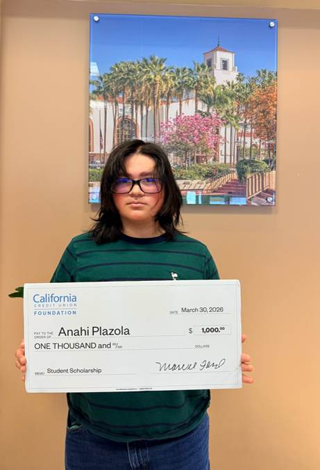 California Credit Union Foundation Awards Scholarship to Pacific Palisades Student
