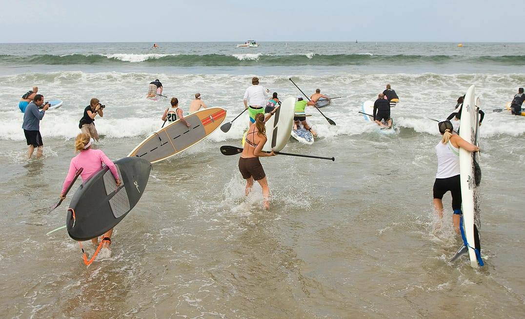 Santa Monica Pier Paddleboard Race & Ocean Festival 2010. (File photo)
