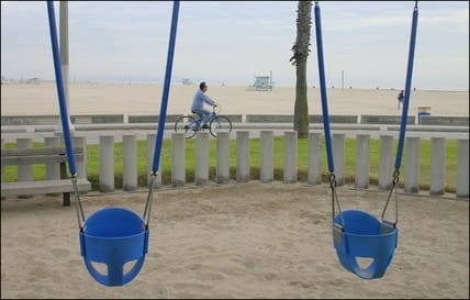 834840LovR8118E2.lg 834840LovR8118E2.lg