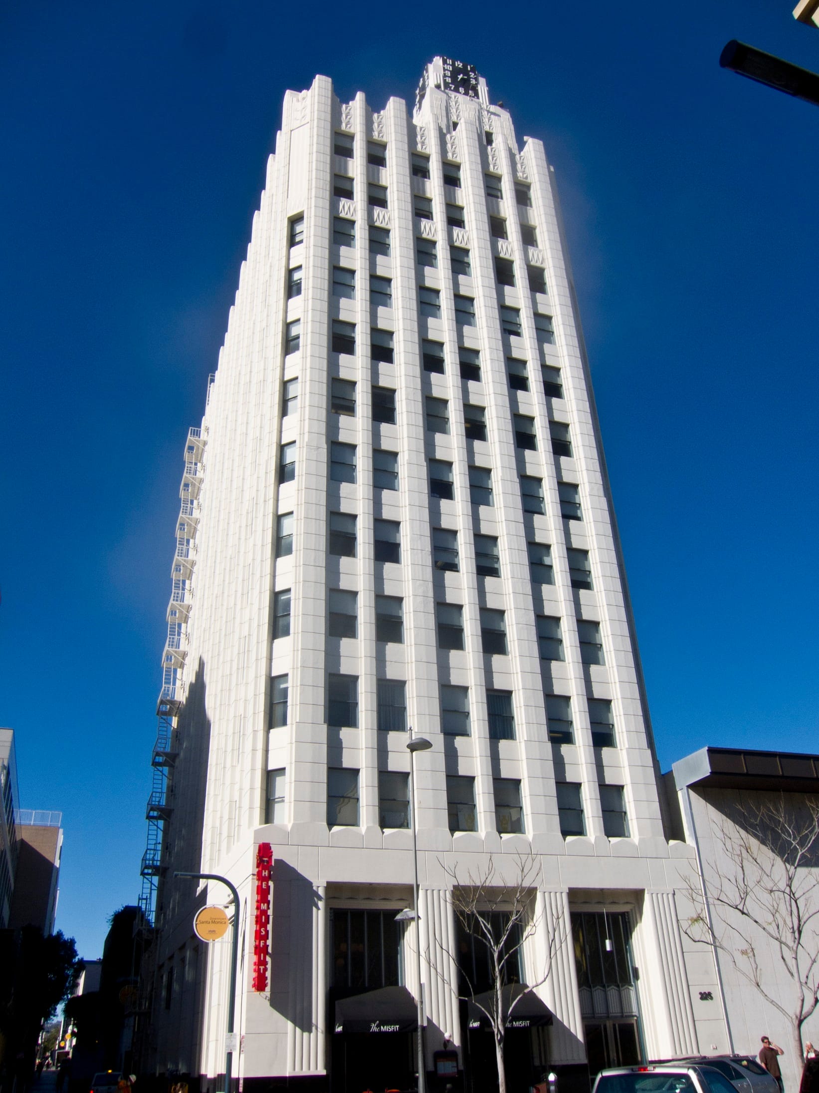 Image-based advertising firm GumGum, Inc. recently signed a five-year office lease valued at $1.35 million with real estate firm Avison Young for 4,390 square feet on the sixth floor of the historic Clock Tower building at 225 Santa Monica Blvd. (Photo courtesy Avison Young)