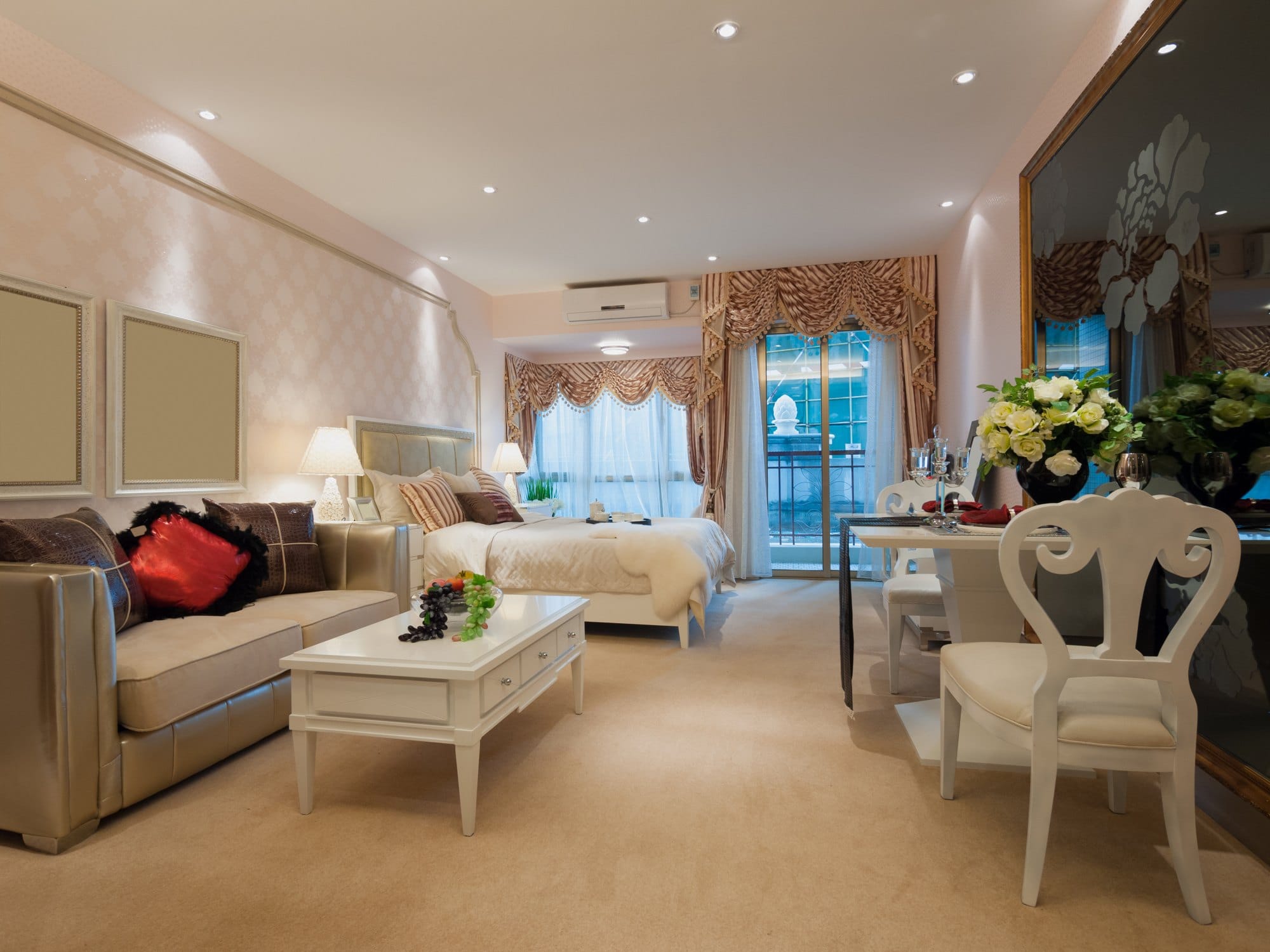 Beautiful Interior Design in an Elegant Home