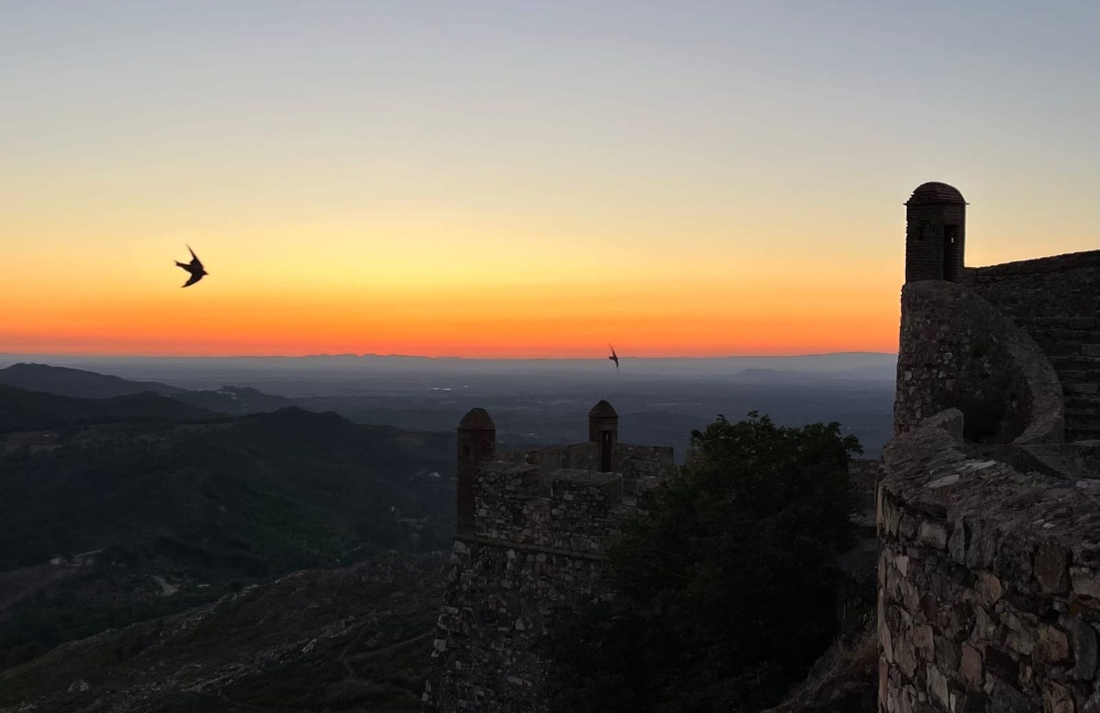 Blick in den Sonnenuntergang im Alentejo