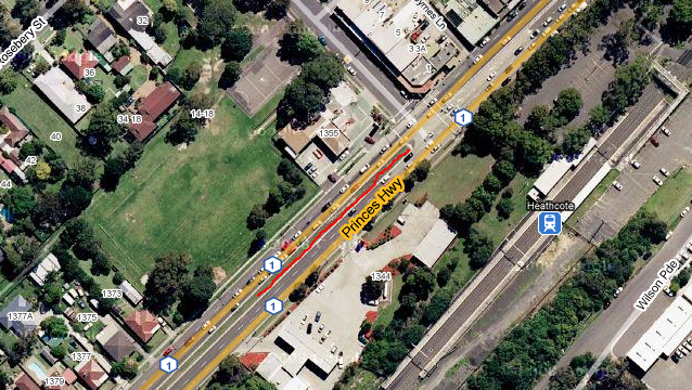 Princes Hwy at Heathcote - the missing safey fence