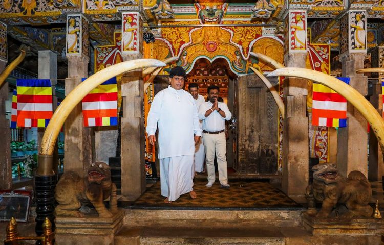 Conclave in Kandy: election for the ‘highest lay office in the Buddhist world’