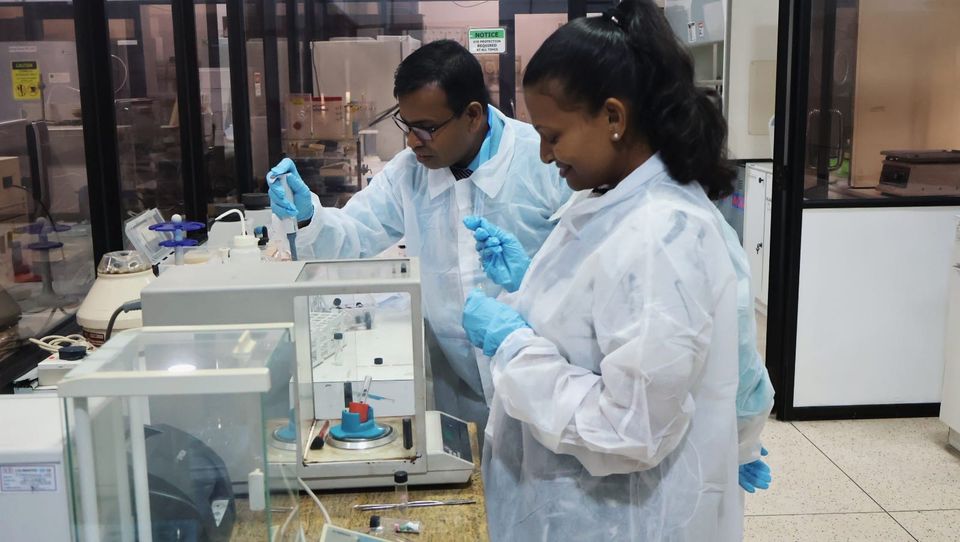 Police's drug war floods forensic lab, many samples fake