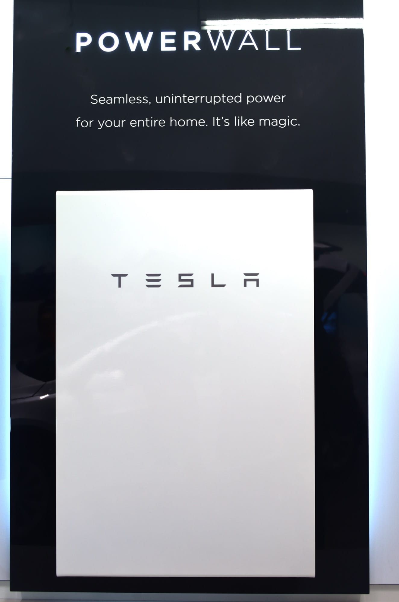 Baterie de casă Tesla Powerwall (imagine ilustrativă)